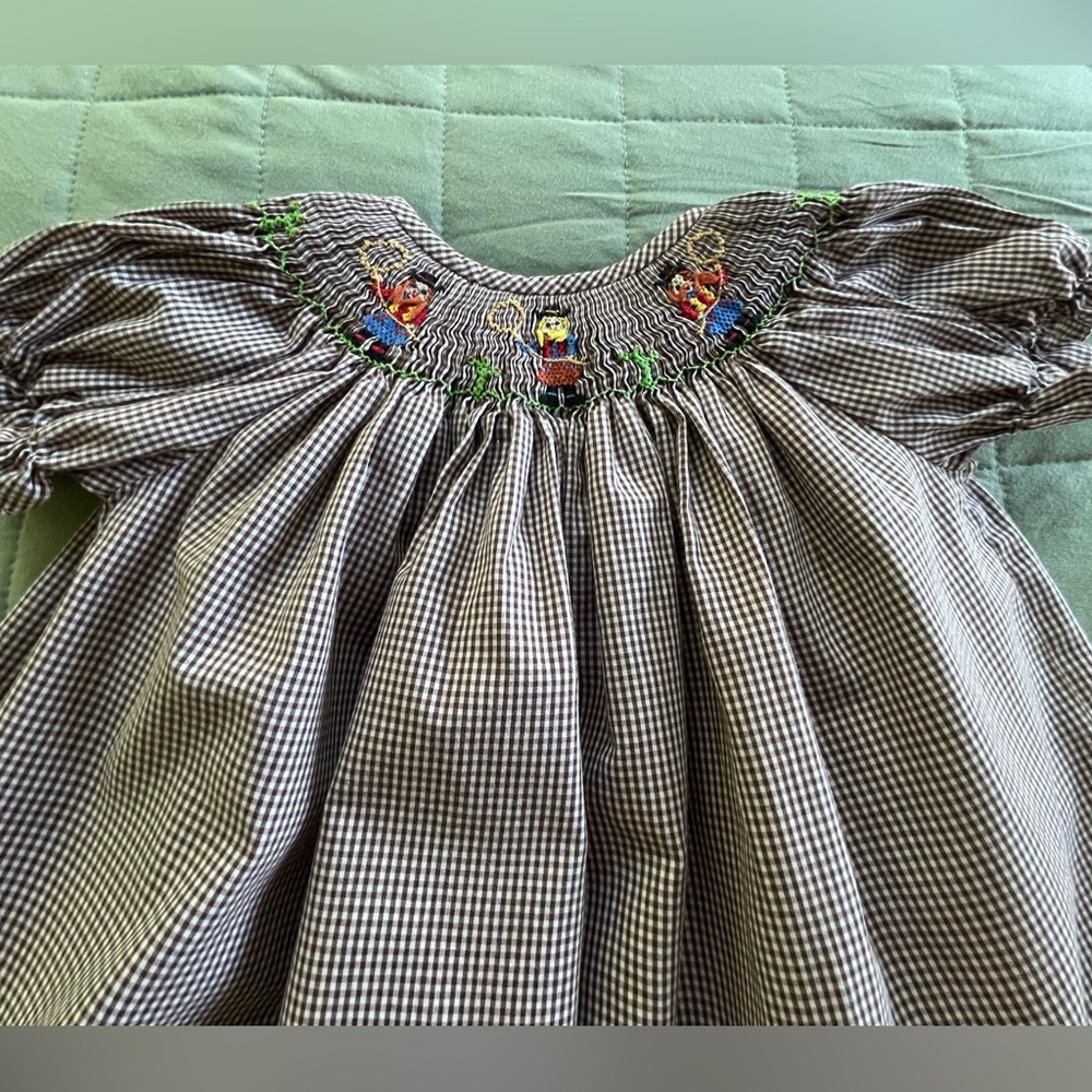 Silly Goose Smocked Cowgirls Brown White Gingham Plaid Dress Size 12 Months - Picture 9 of 16